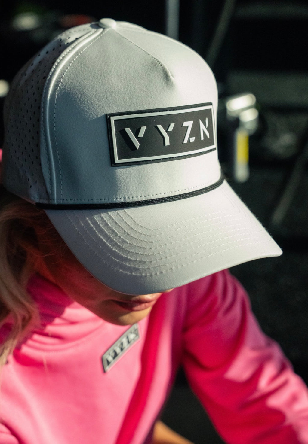 VYZN Performance Snapback | Gray