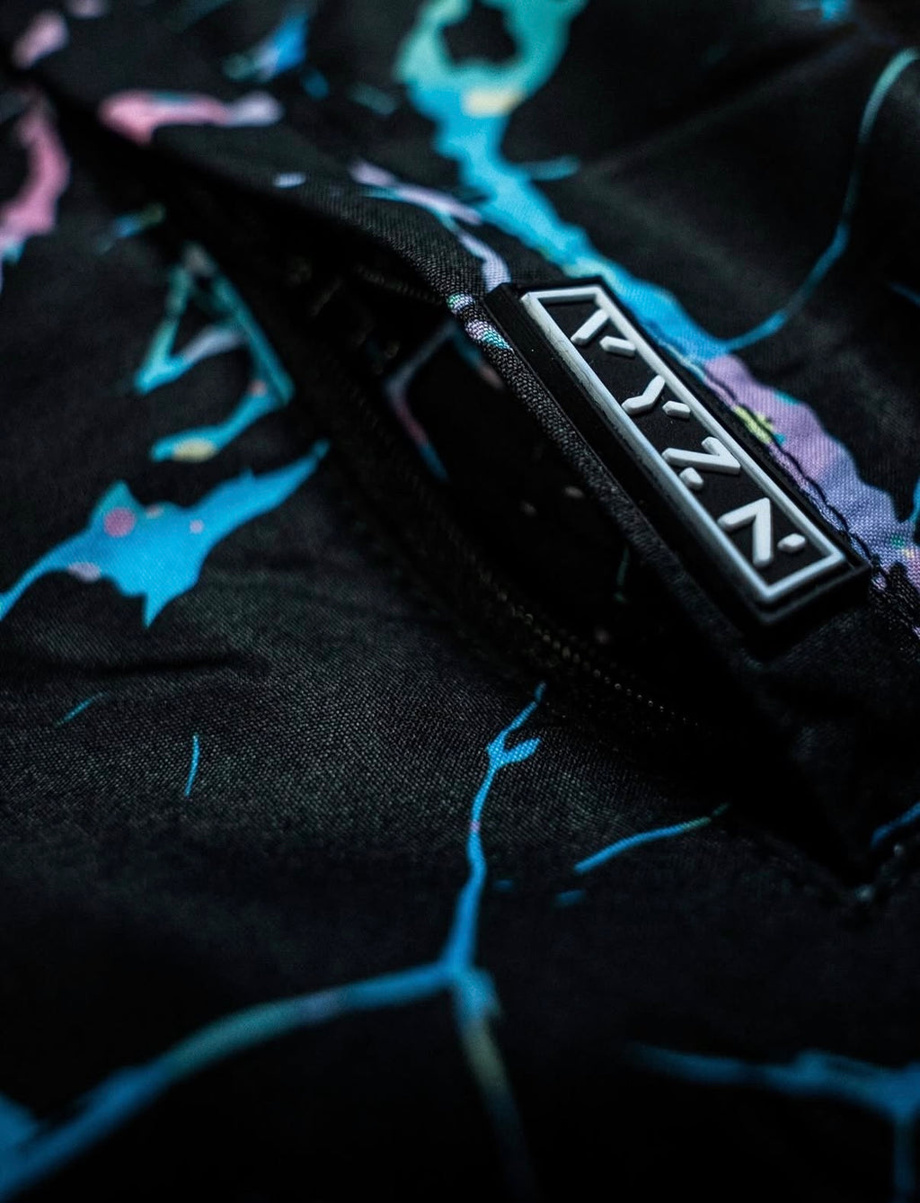 VYZN Hybrid Active Shorts | Night Storm