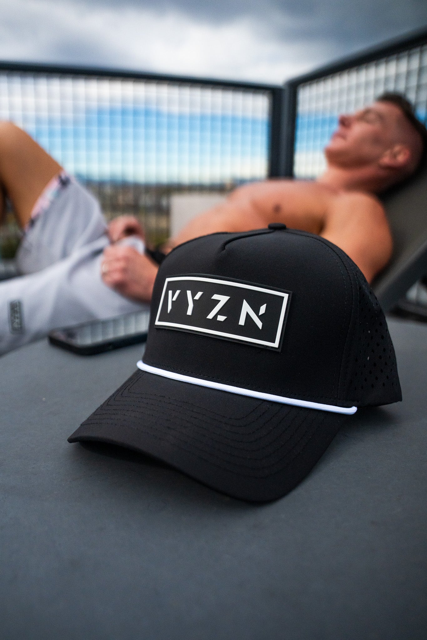 VYZN Performance Snapback | Black